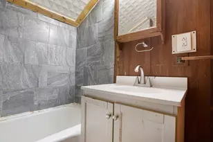 606 Hoyt St, Michigan City, IN 46360 - Photo 19