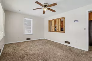 606 Hoyt St, Michigan City, IN 46360 - Photo 3