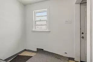 606 Hoyt St, Michigan City, IN 46360 - Photo 11