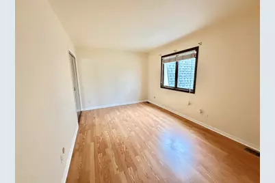 1439 Elm Court, Schererville, IN 46375 - Photo 9