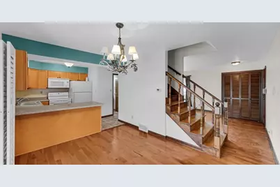 1439 Elm Court #1439, Schererville, IN 46375 - Photo 5