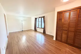 1439 Elm Ct, Schererville, IN 46375 - Photo 3