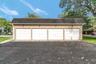 1439 Elm Ct, Schererville, IN 46375 - Photo 15