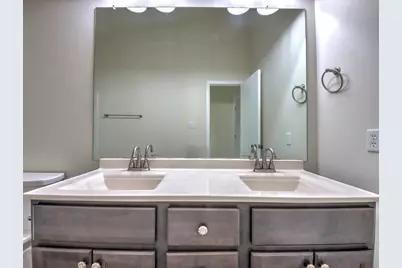 2302 Yorktowne Drive, Valparaiso, IN 46383 - Photo 27