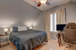 516 E North St, Crown Point, IN 46307 - Photo 9