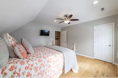 502 E 8th Street, Michigan City, IN 46360 - Photo 31