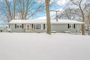 54 Dogwood Dr, La Porte, IN 46350 - Photo 1