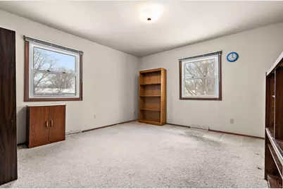 2104 Dunwoody Drive, Valparaiso, IN 46383 - Photo 13