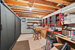 2104 Dunwoody Dr, Valparaiso, IN 46383 - Photo 21