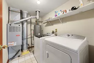 1341 W 94th Ct, Crown Point, IN 46307 - Photo 27