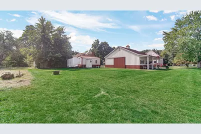 6263 Grand Boulevard, Hobart, IN 46342 - Photo 5