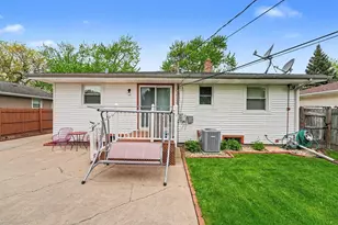 7845 Van Buren Ave, Munster, IN 46321 - Photo 29