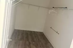 6289 Grosbeak Ct, Hobart, IN 46342 - Photo 19