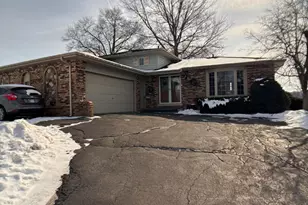 1885 Loganberry Ln, Crown Point, IN 46307 - Photo 3