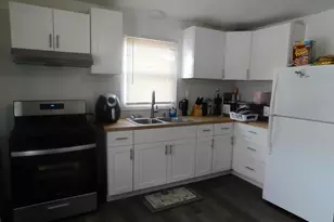 837 Spruce St, Hammond, IN 46324 - Photo 7