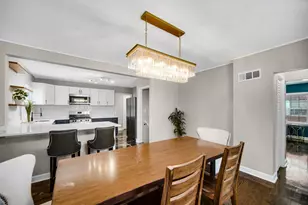 4656 Jefferson Pl, Gary, IN 46408 - Photo 11