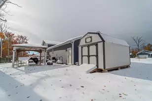 695 Cross Meadows Dr, Valparaiso, IN 46385 - Photo 31