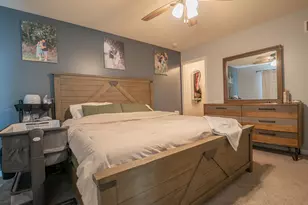 695 Cross Meadows Dr, Valparaiso, IN 46385 - Photo 17