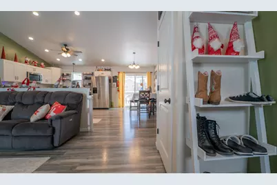 695 Cross Meadows Drive, Valparaiso, IN 46385 - Photo 13