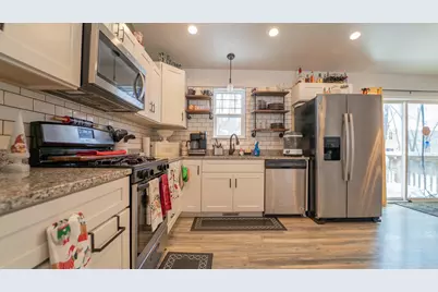 695 Cross Meadows Drive, Valparaiso, IN 46385 - Photo 9