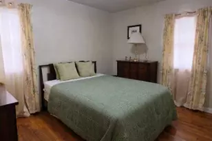 629 Hamlin St, Gary, IN 46406 - Photo 5