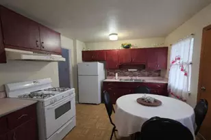 629 Hamlin St, Gary, IN 46406 - Photo 3