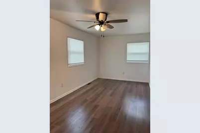 2221 Garfield Street, Gary, IN 46404 - Photo 9