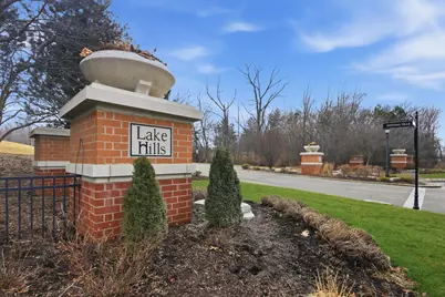 8510 Stonegate Court, Saint John, IN 46373 - Photo 7