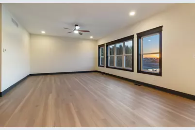 8384 Willowhaven Drive, Saint John, IN 46373 - Photo 25