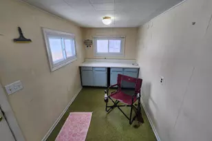 301 N Range St, Wolcott, IN 47995 - Photo 11