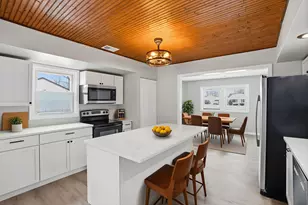 1803 N Indiana St, Griffith, IN 46319 - Photo 3