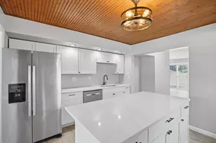 1803 N Indiana St, Griffith, IN 46319 - Photo 11