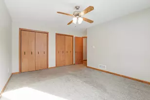 1827 W Ash St, Griffith, IN 46319 - Photo 13