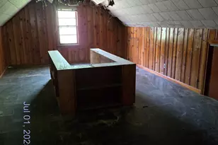 6927 Delaware St, Merrillville, IN 46410 - Photo 11