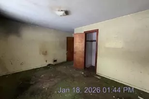 6927 Delaware St, Merrillville, IN 46410 - Photo 9