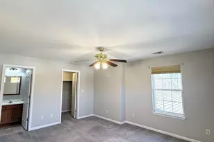 1239 Fox Hollow Dr, Chesterton, IN 46304 - Photo 11