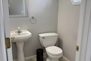 1239 Fox Hollow Dr, Chesterton, IN 46304 - Photo 9