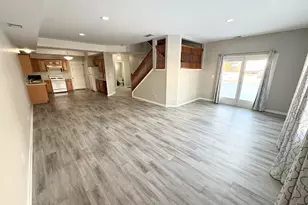 1239 Fox Hollow Dr, Chesterton, IN 46304 - Photo 5