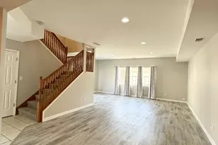 1239 Fox Hollow Dr, Chesterton, IN 46304 - Photo 5