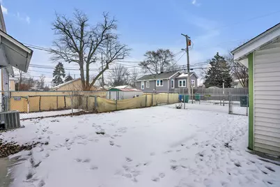 7511 Monroe Avenue, Hammond, IN 46324 - Photo 19