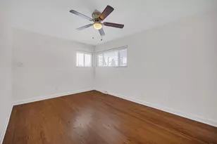 622 E 54th Ave, Merrillville, IN 46410 - Photo 17