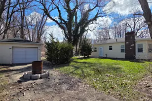 801 N Shelby St, Gary, IN 46403 - Photo 45