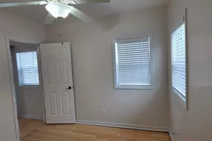 801 N Shelby St, Gary, IN 46403 - Photo 25