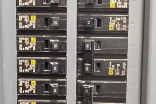 801 N Shelby St, Gary, IN 46403 - Photo 37