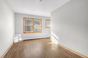 6860 Delaware St, Merrillville, IN 46410 - Photo 15