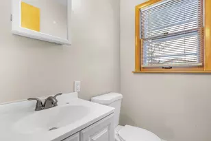 6860 Delaware St, Merrillville, IN 46410 - Photo 11