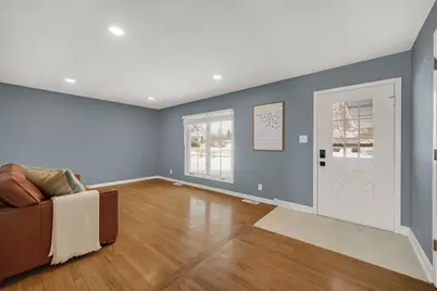 1515 W 94th Avenue, Crown Point, IN 46307 - Photo 9