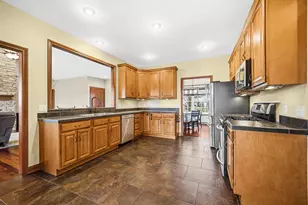 4221 Westwood Ln S, Chesterton, IN 46304 - Photo 9