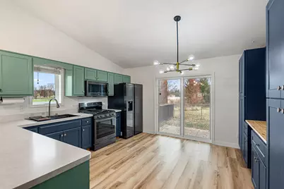 5012 W 92nd Avenue, Crown Point, IN 46307 - Photo 5