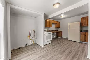 4079 Missouri St, Hobart, IN 46342 - Photo 13